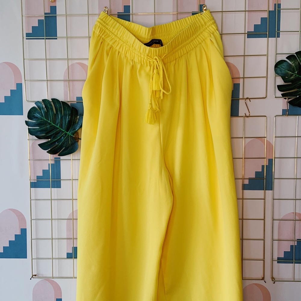 Zara Yellow flare ankle pants